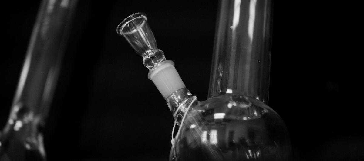 Bongs Online Canada