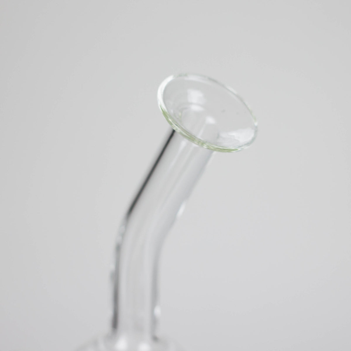 Mouthpiece for the Pure Glass Infinity Recycler Bong With Inline Perc