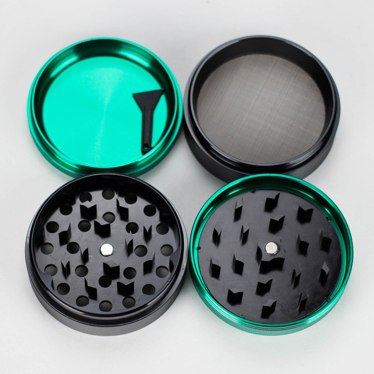 Rolling Club 4-Piece Herb Grinder