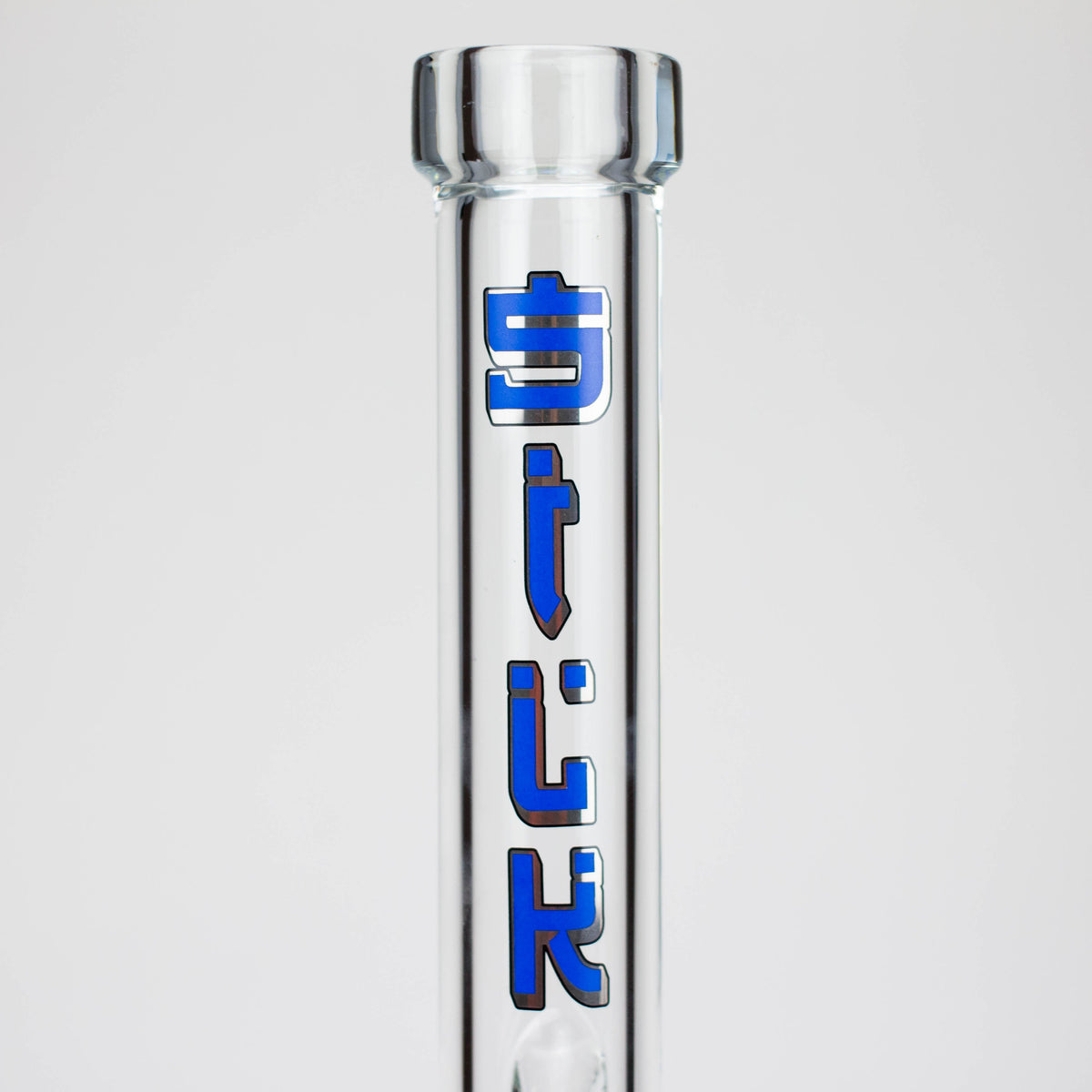 Glass Neck of the Silk Glass Thick Beaker Bong With Ash Catcher