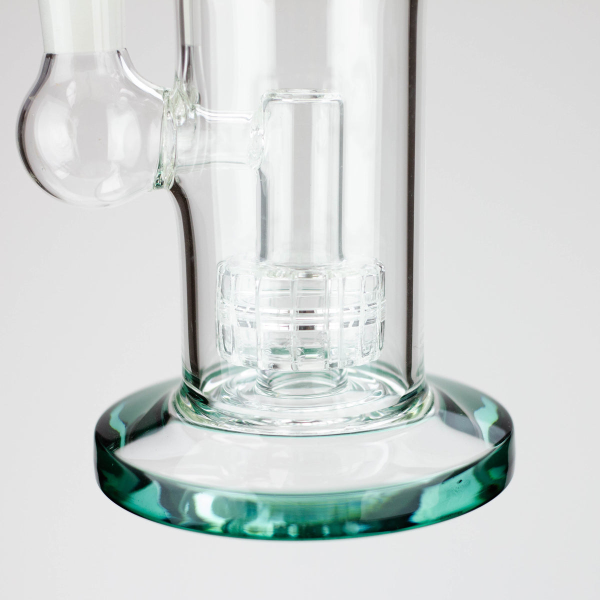 base of the dual pack Showerhead Diffuser Bong
