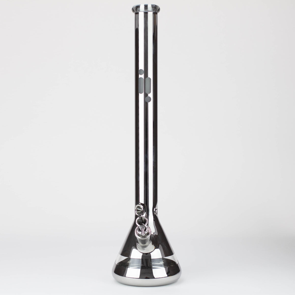 Silver 24-Inch Infyniti Leaf Metallic Glass Water Bong viewed from front.