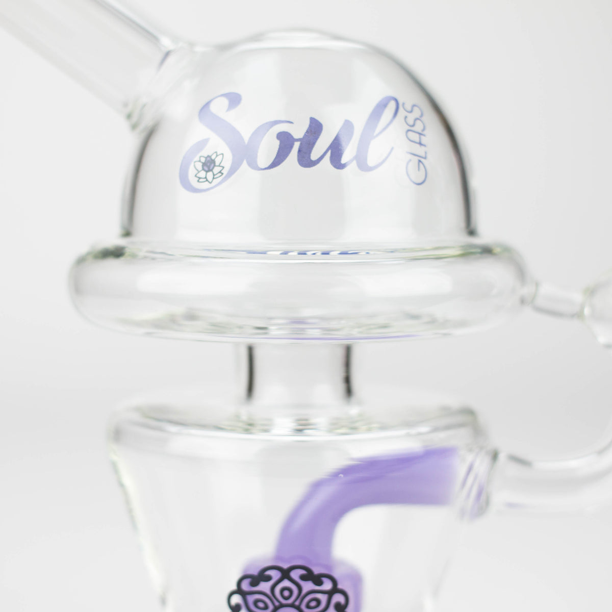 8" SOUL Glass Bong Close Up With Soul Glass Logo