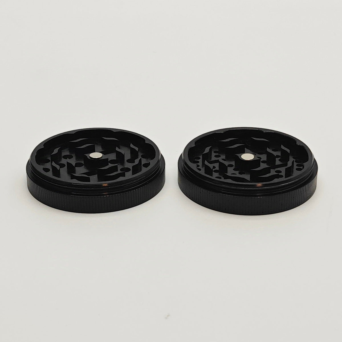 Black Metal Herb Grinder from Fortune in 54mm