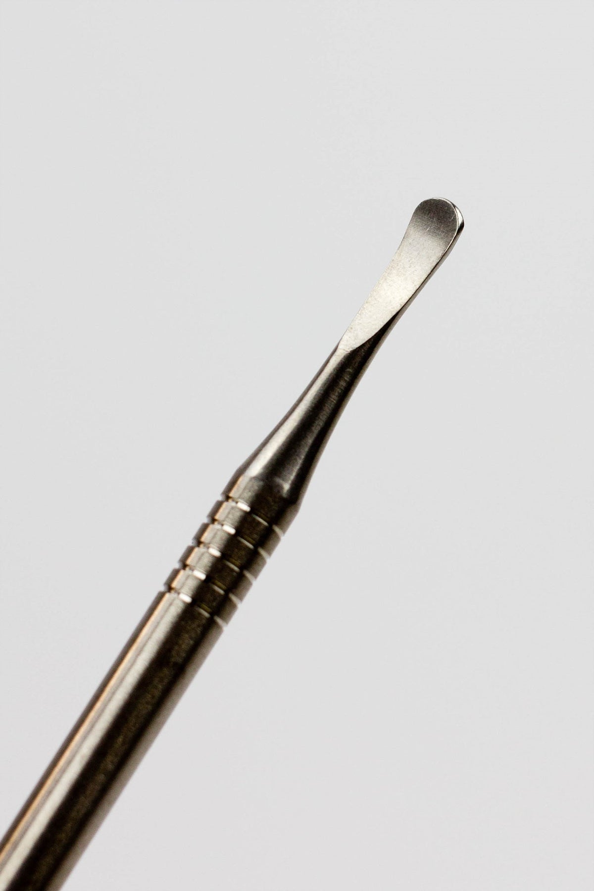 Titanium 6-in-1 Dabber in Silver