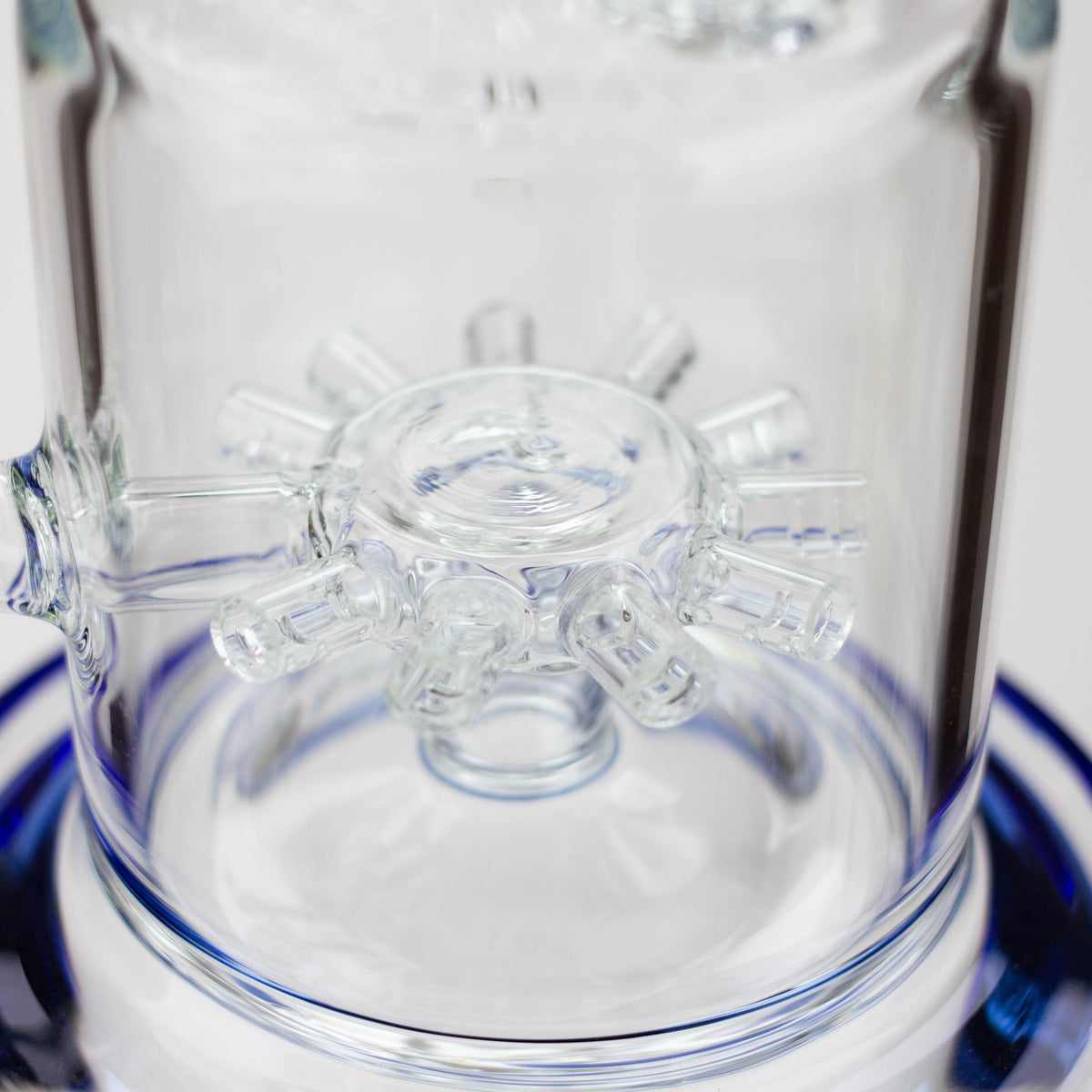 H2O | 21 inch Straight Tube Bong Percolator Close Up