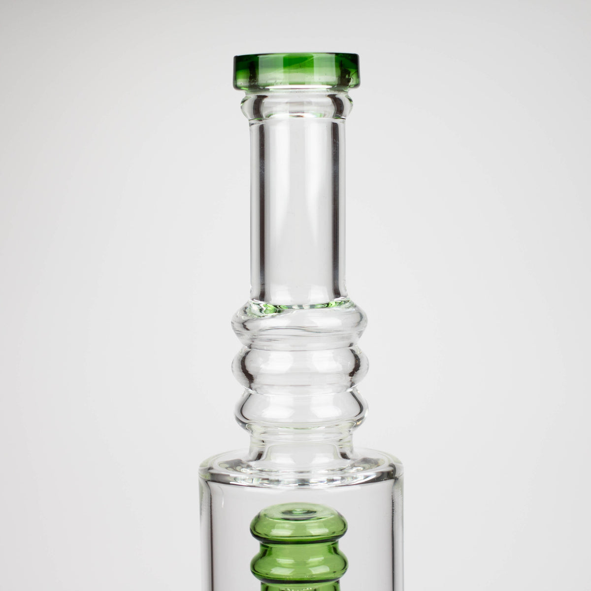 Glass Neck of the 18 Inch Big Straight Tube Bong With Showerhead Perc And Diffuser