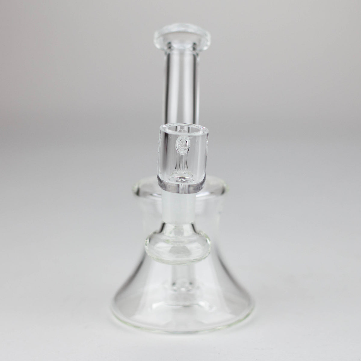 Front View of the 7 inch Mini Dab Rig with Showerhead Diffuser