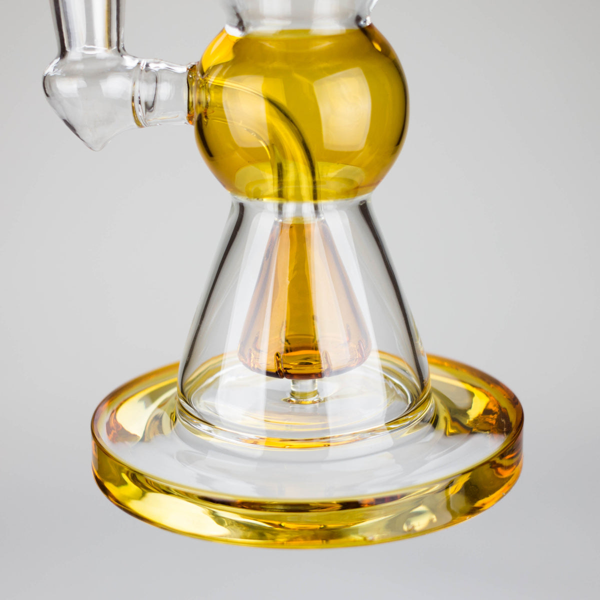 Glass Base of the 9.5 inch Dab Rig With Showerhead Diffuser from Infyniti Glass