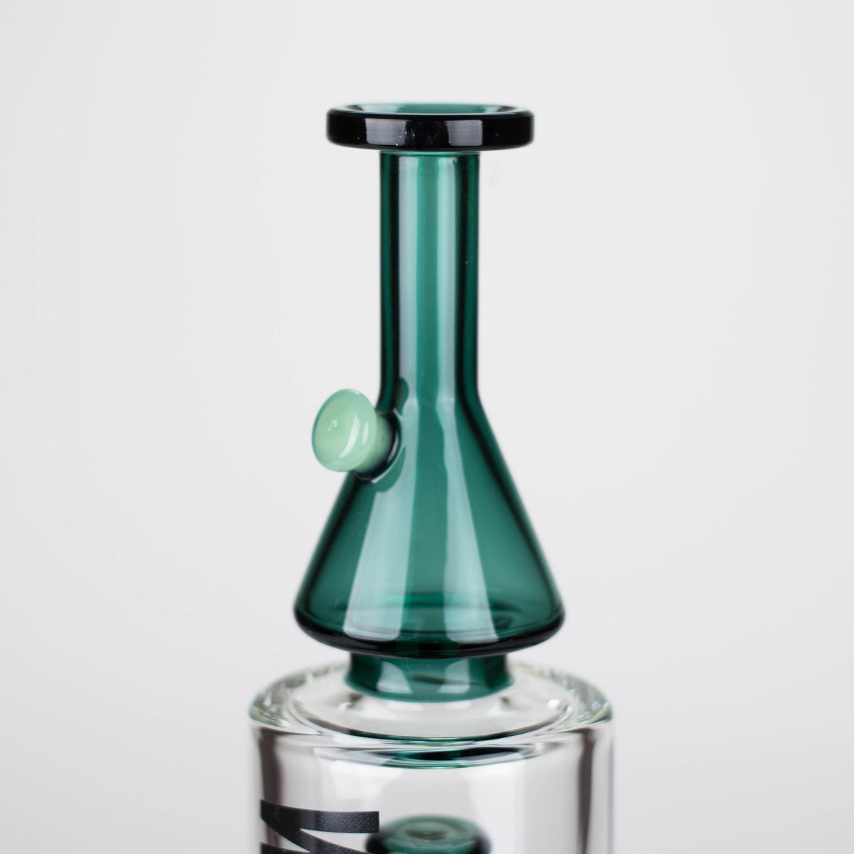 Mouthpiece for the 11 Inch Dual-Chamber Bong With Stacked Percolators by WENEED Glass