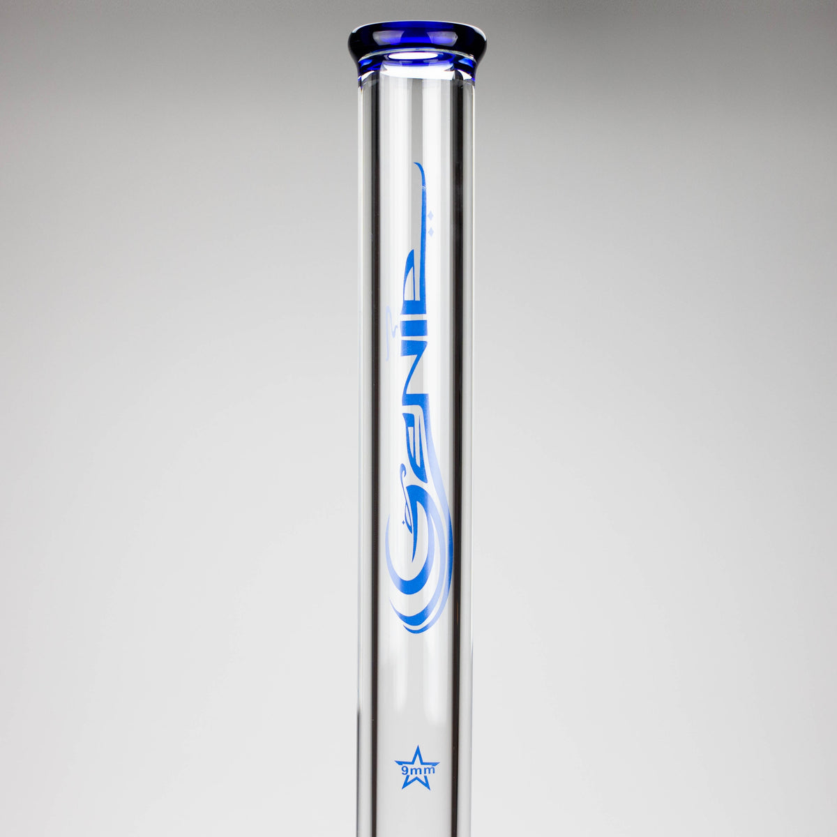 Glass Neck of the GENIE 24-Inch Huge Beaker Bong