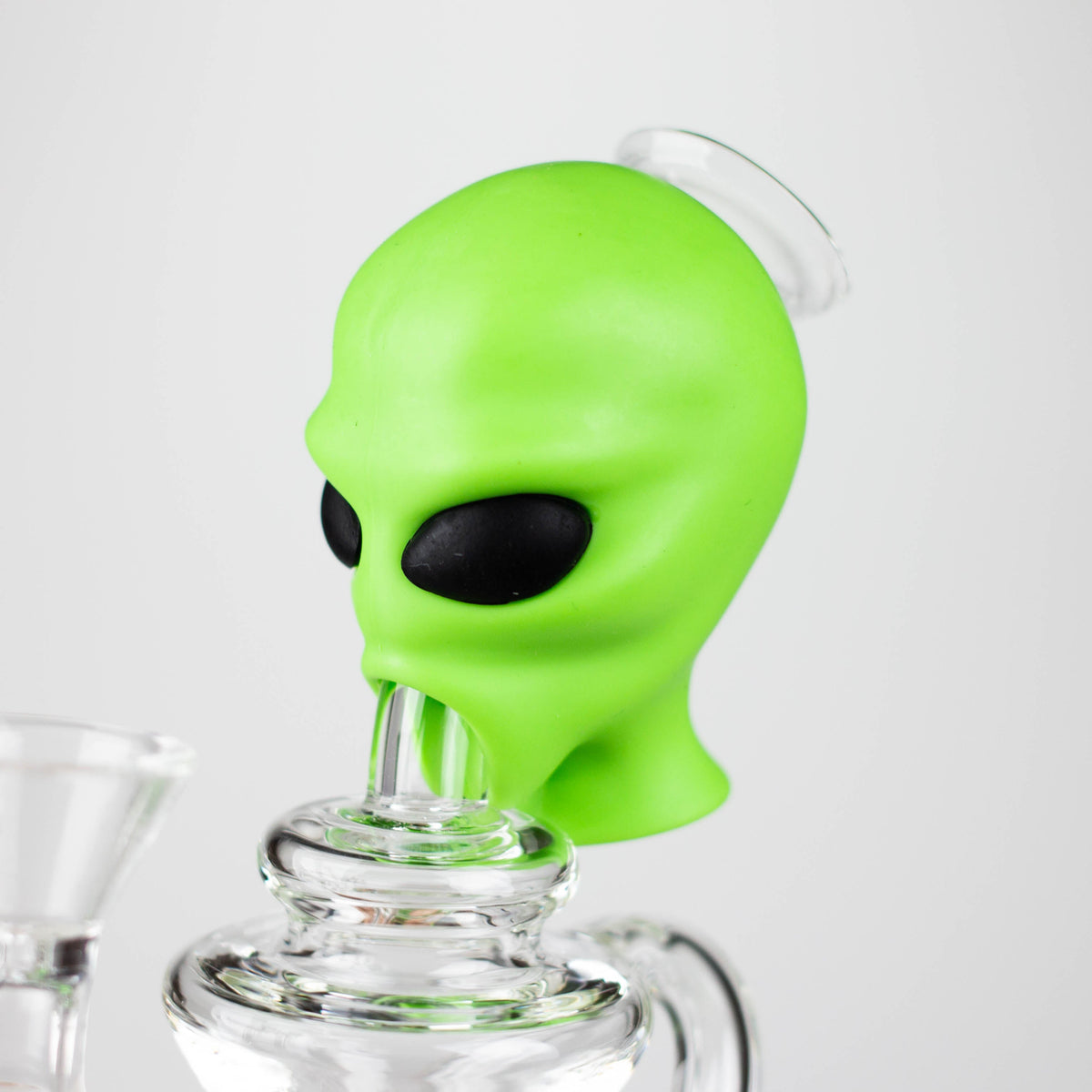 Alien themed bong