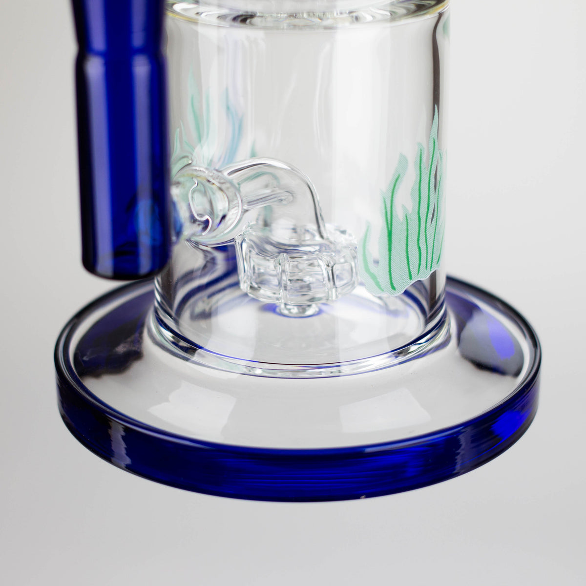 Base of the 10 Inch Island Vibes Bong With Jellyfish Perc