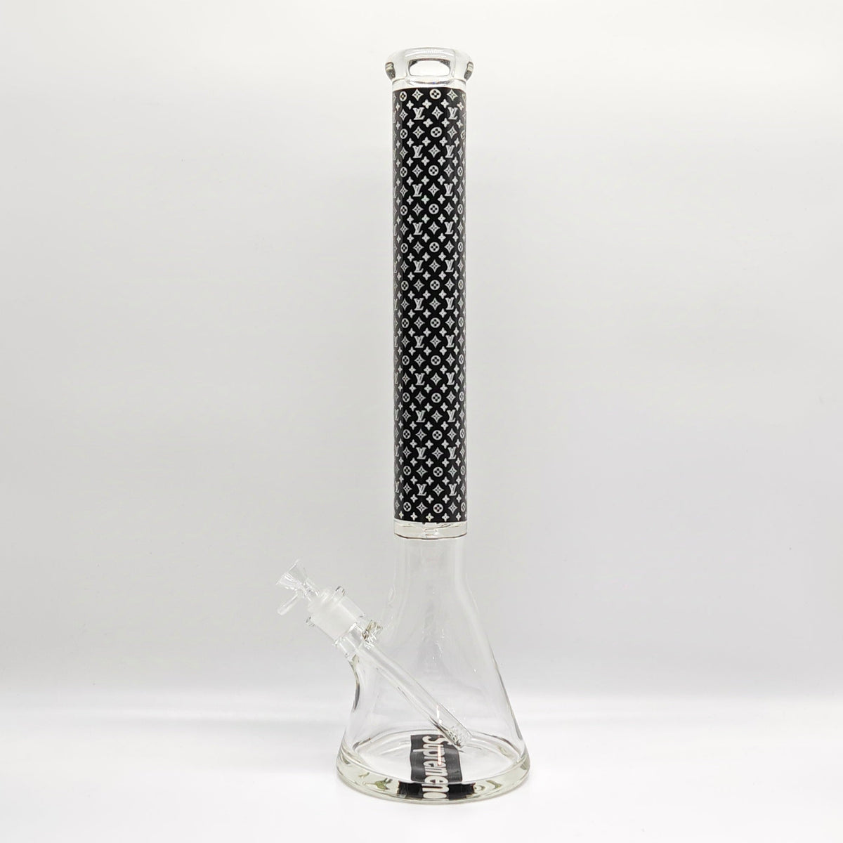 Side View of the 20 inch Supreme X LV Beaker Bong 