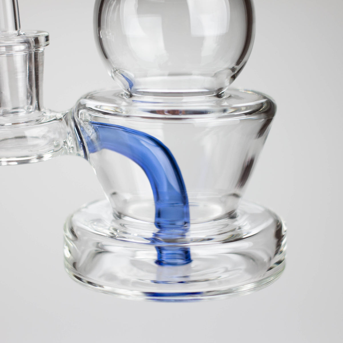 7 Inch Mini Dab Rig Hybrid with diffuser by XTREME Glass