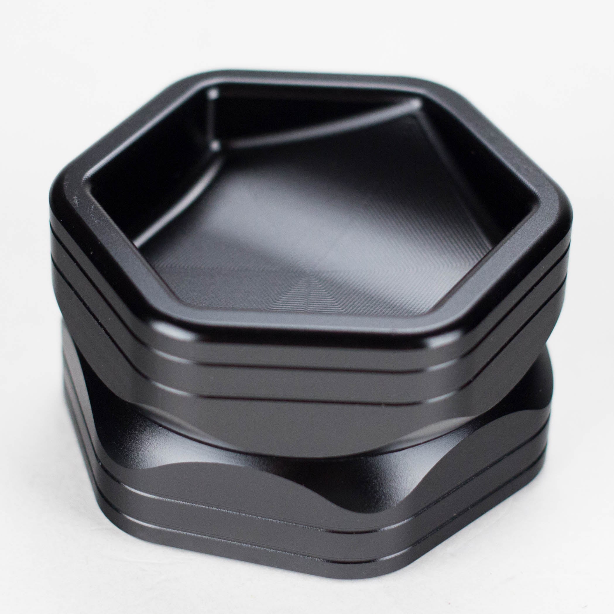 Rolling Club | 63mm Hex Herb Grinder – Blaze Boutique