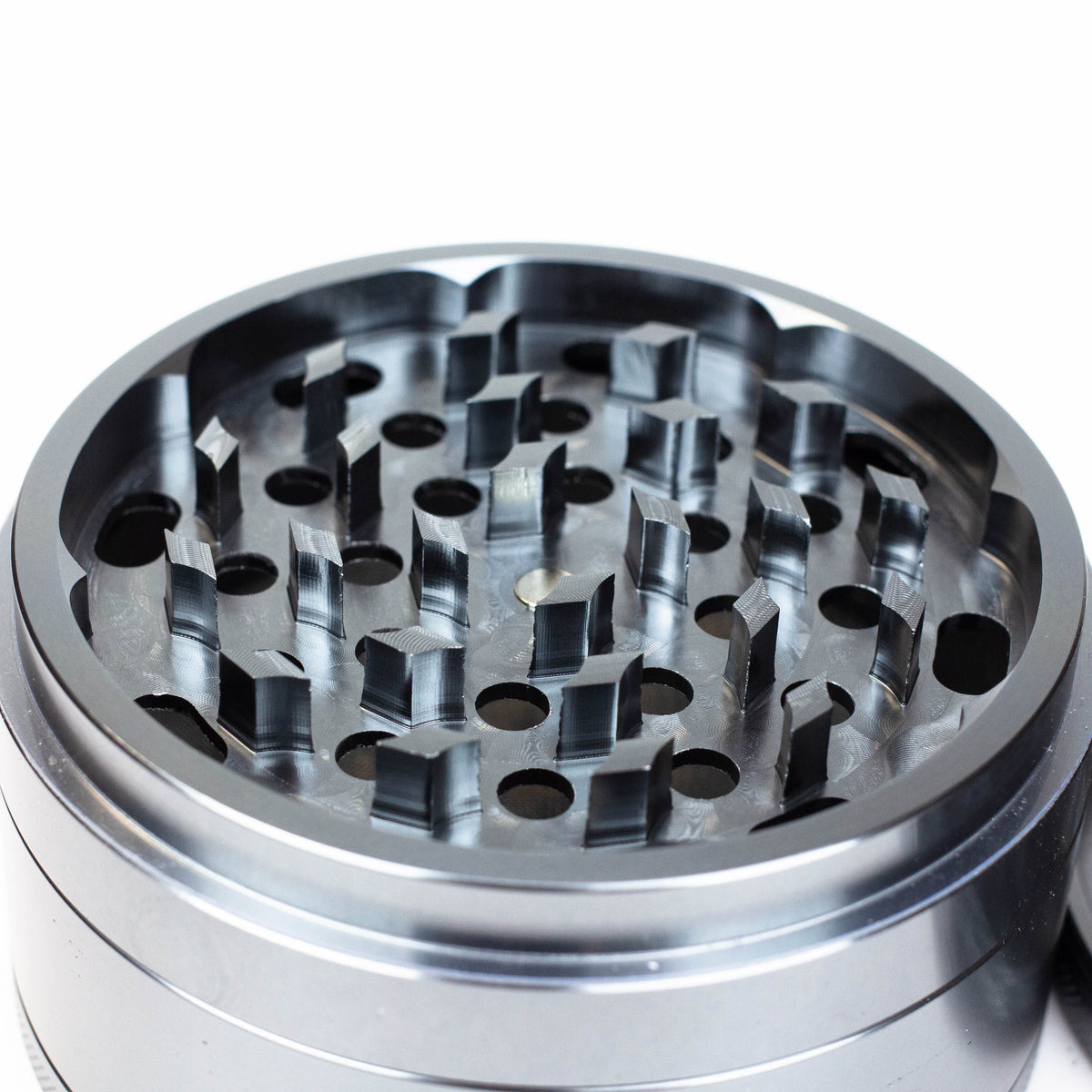 Smoke Pitara - 100mm Extra Large Aluminum Grinder With Sharp Teeth