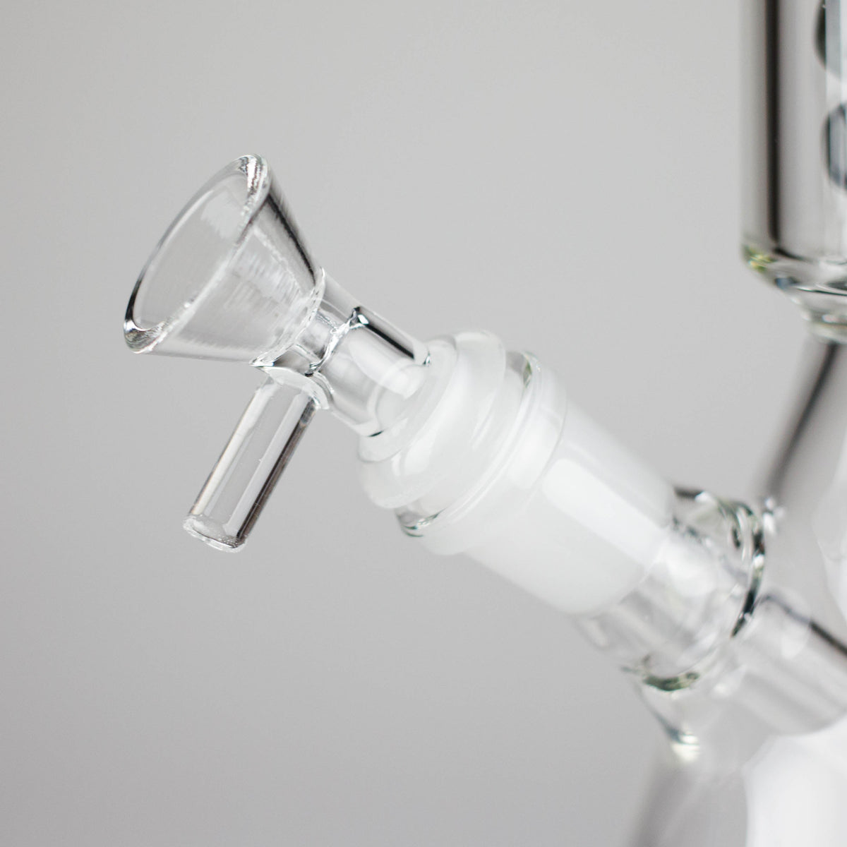 Spider Beaker Bong Bowl With Spiral Perc