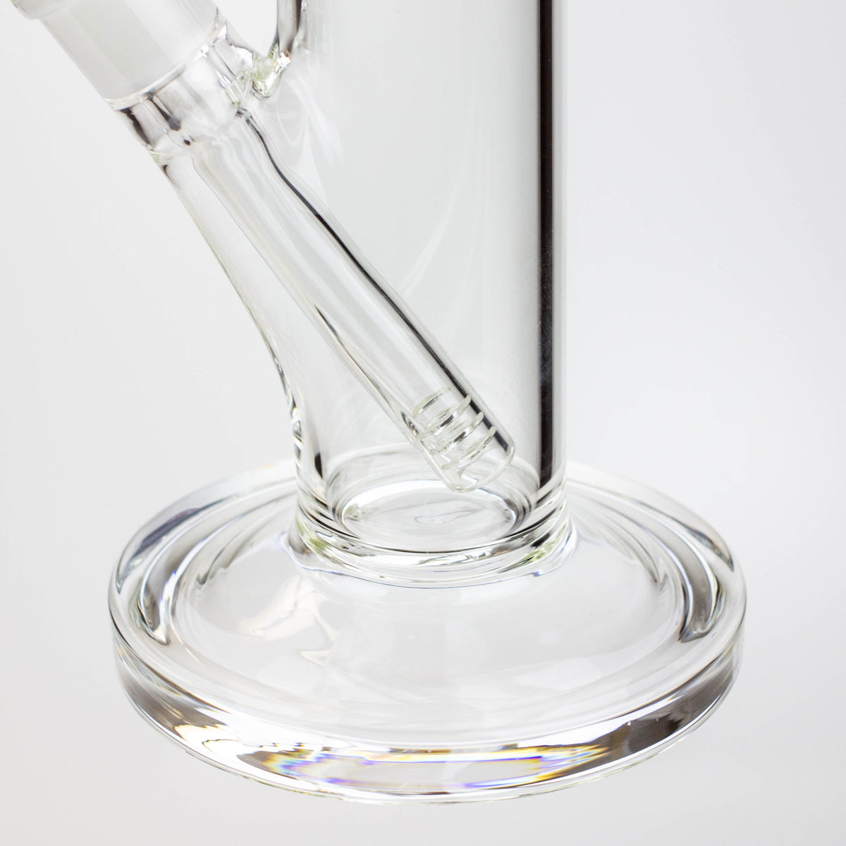 Base and Downstem of the 16 Inch Straight Tube Glass Bong 