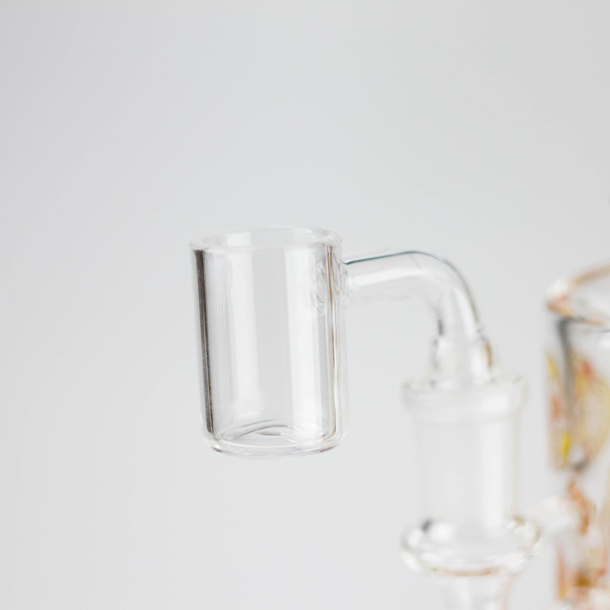 Close-up of the included banger fitted to the sugar skull rig glass joint