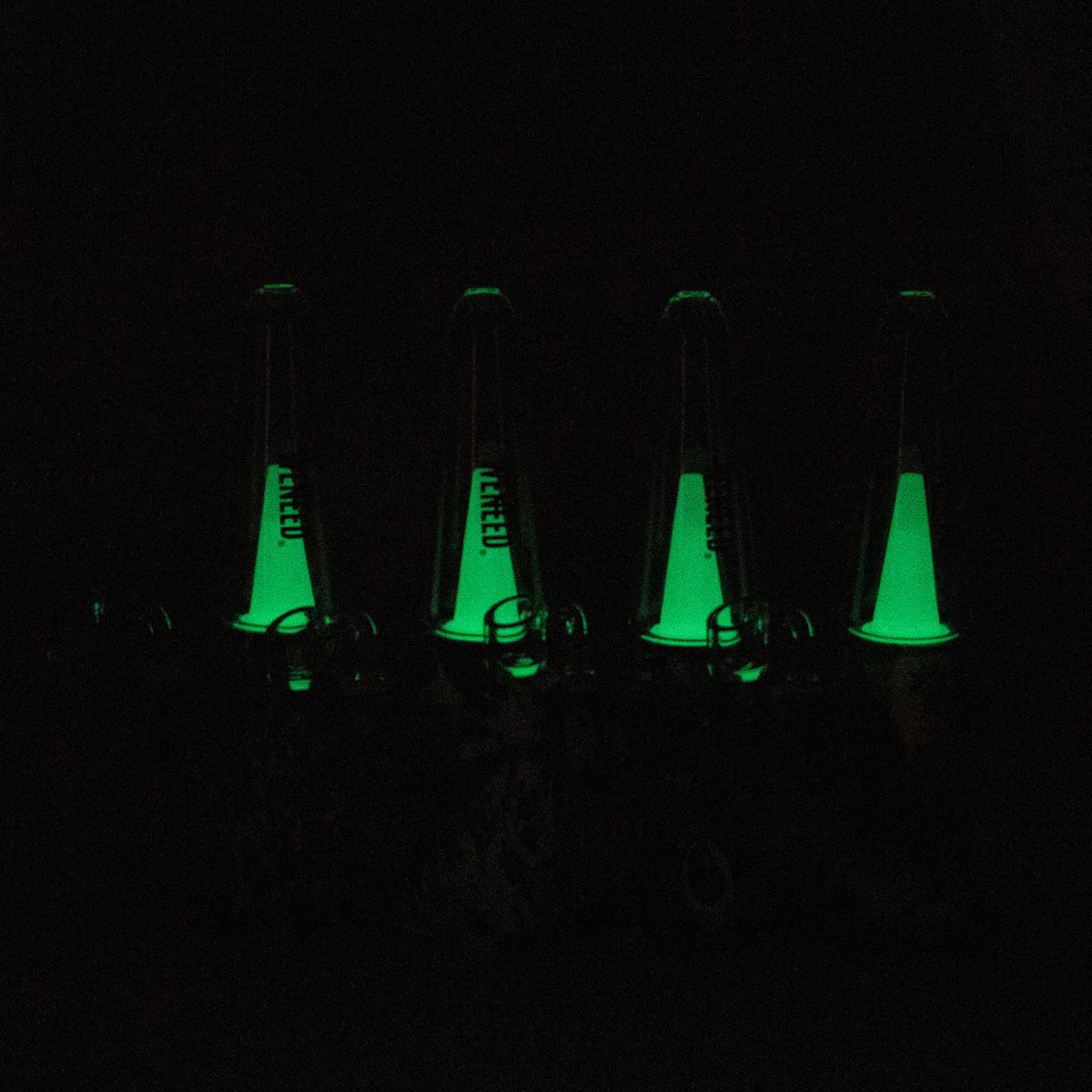 WENEED Glow In The Dark Dab Rig