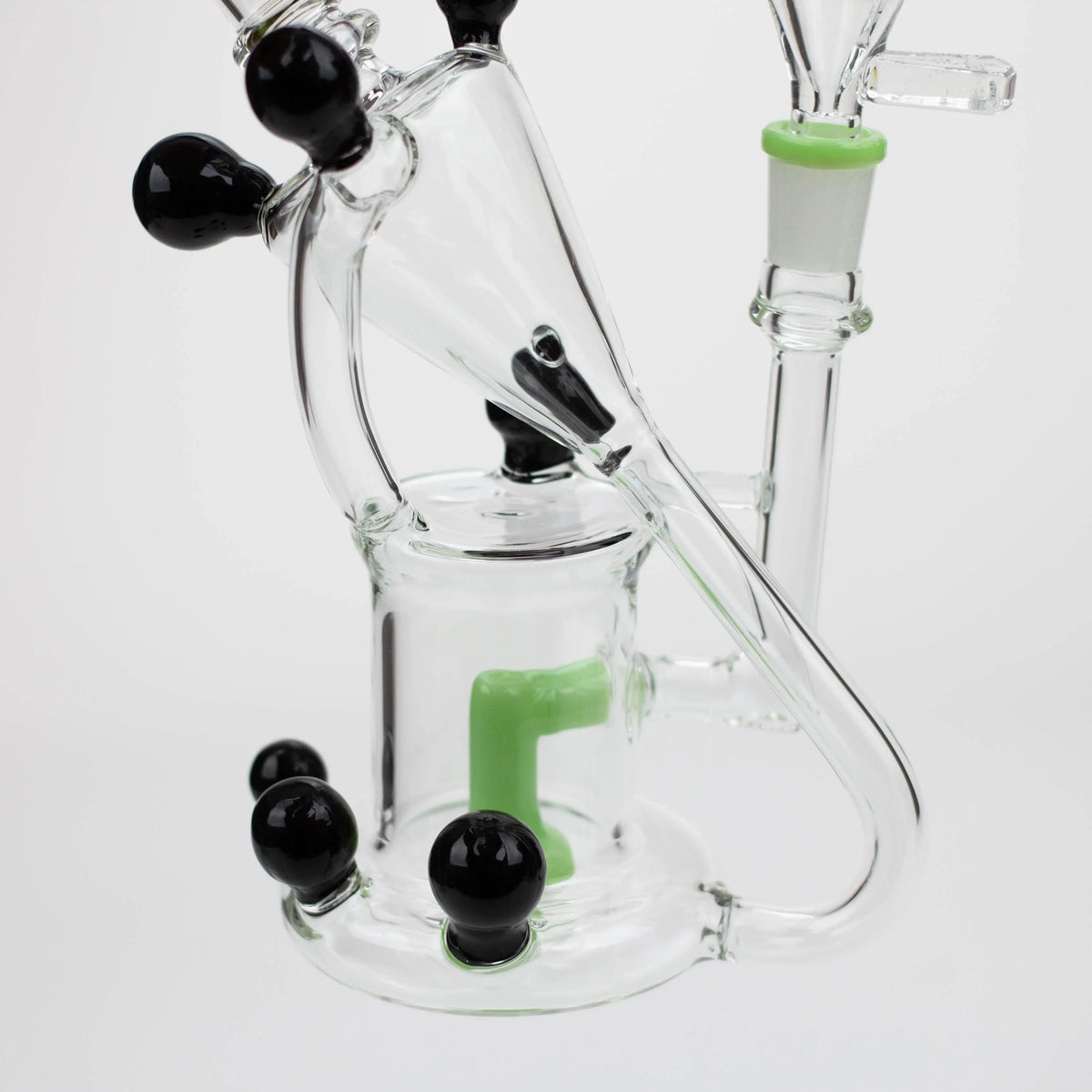 Body view of the Preemo - 9 inch Recycler Bong With Showerhead Percolator