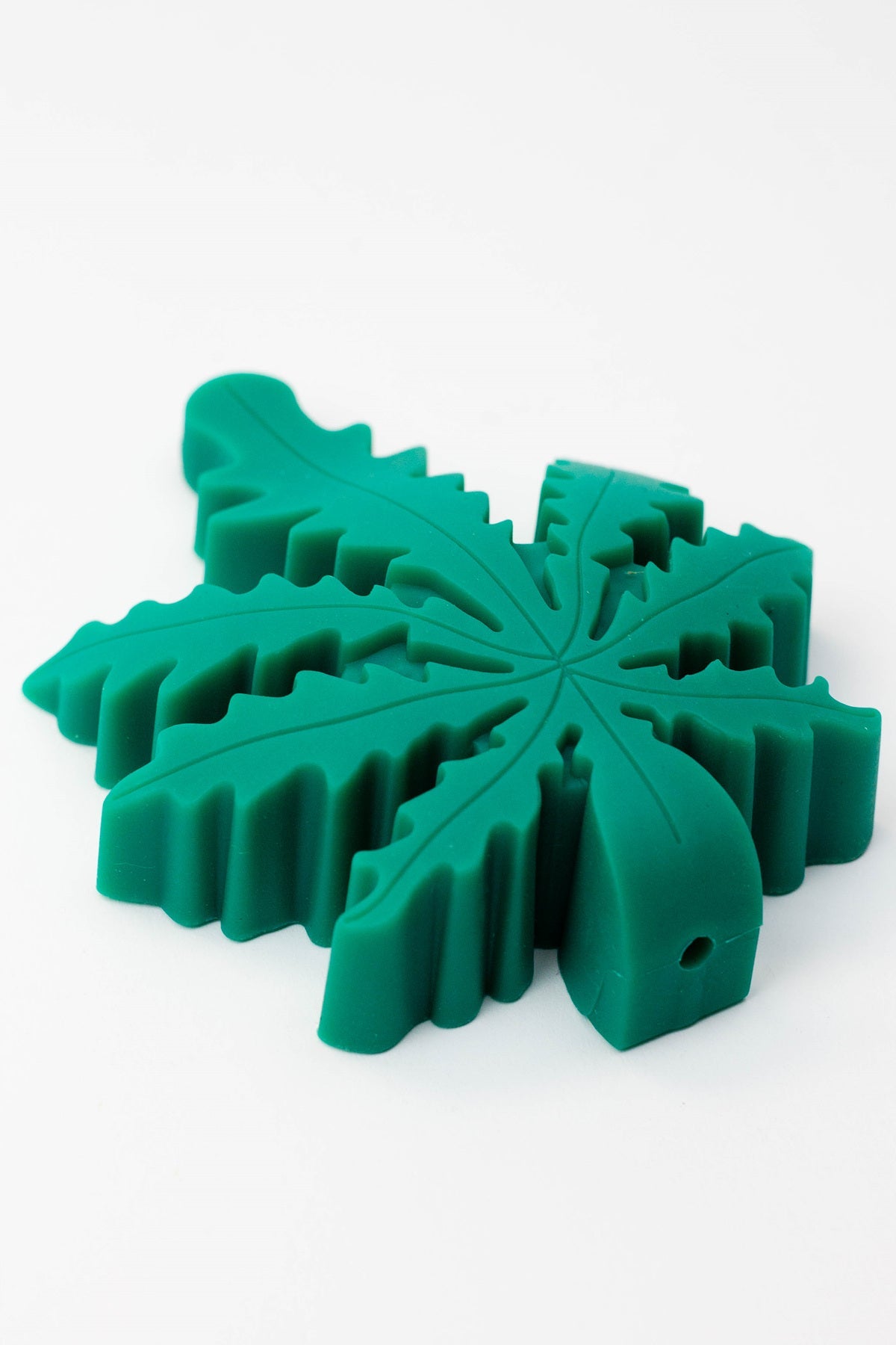 Green Leaf Silicone Pipe Canada