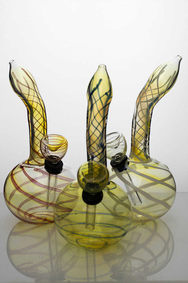 colour changing glass bong canada