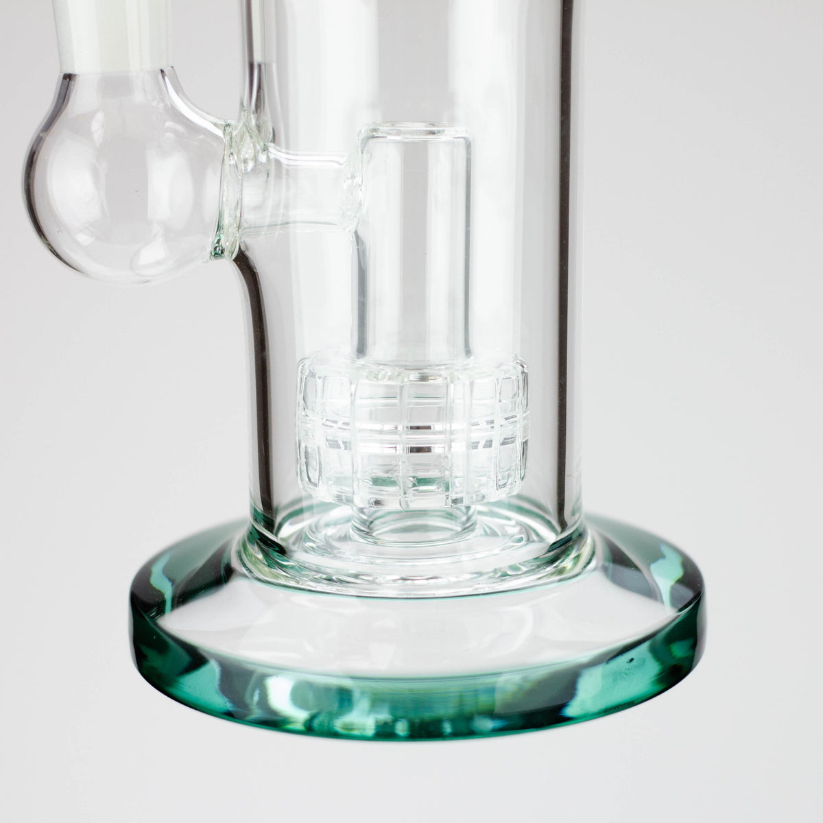 base of the dual pack Showerhead Diffuser Bong 