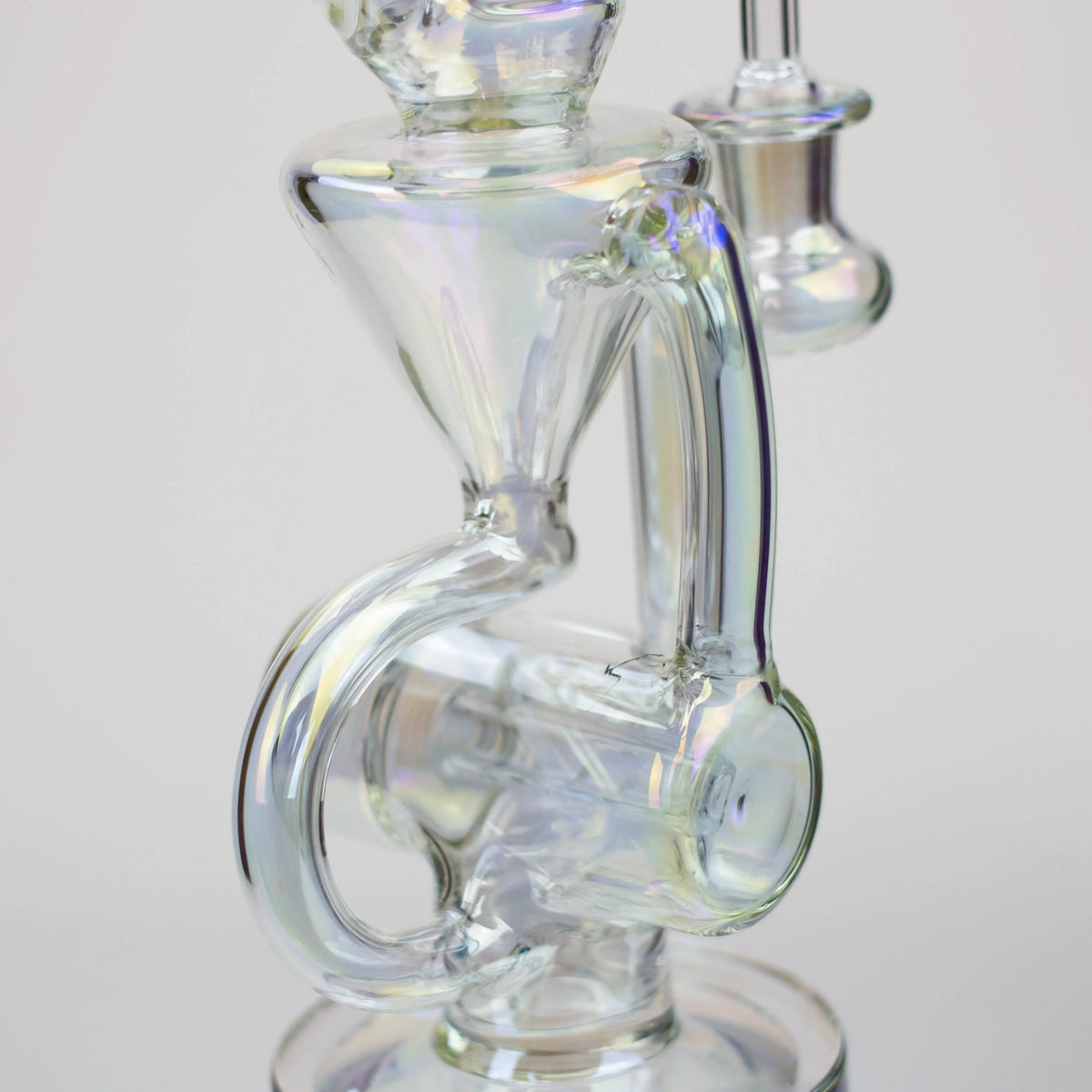 Body of the 8-Inch Glass Recycler Dab Rig Hybrid for Shatter and Herb