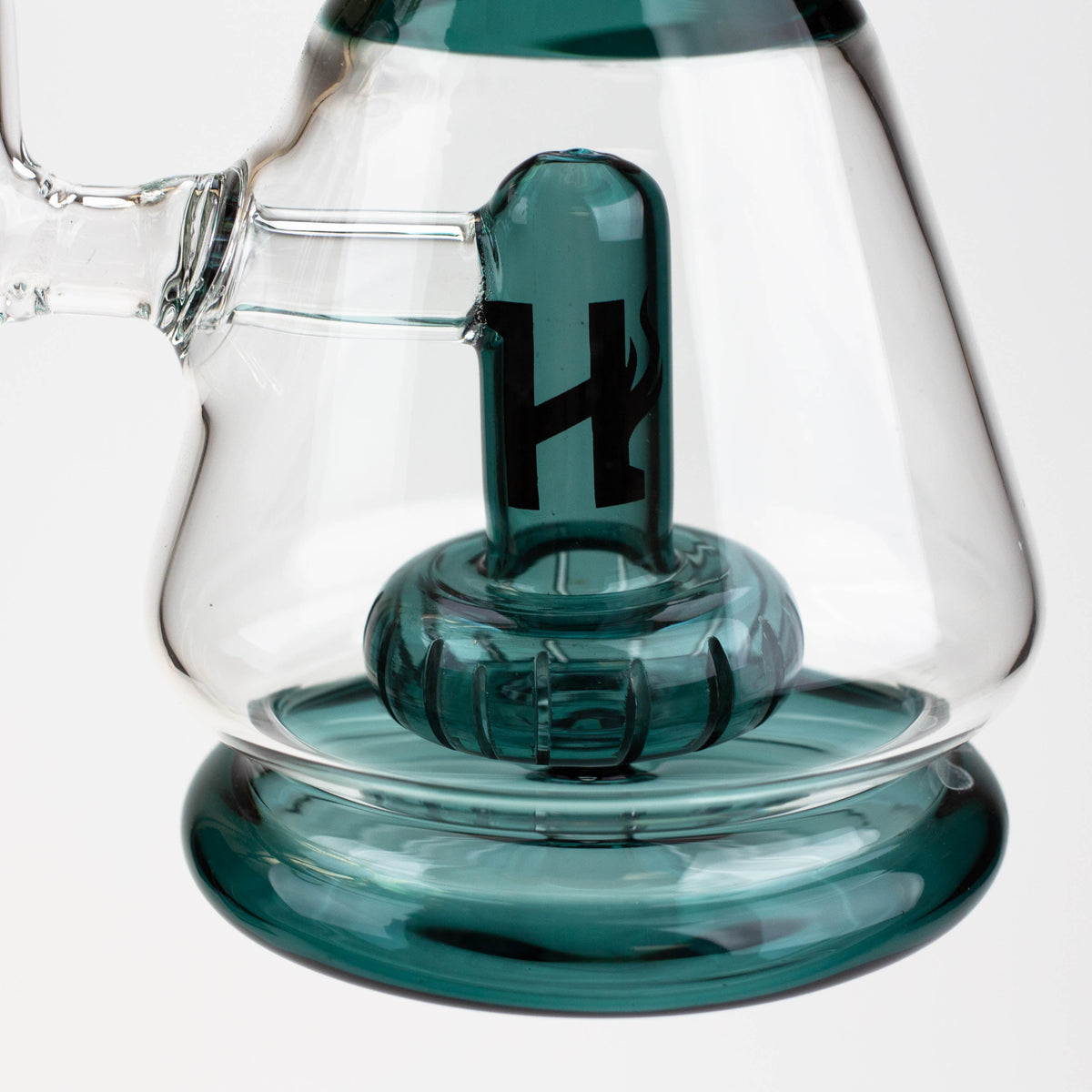 Showerhead Diffuser in the 8.5 Inch Mini Showerhead Perc Bong from HAZE Glass