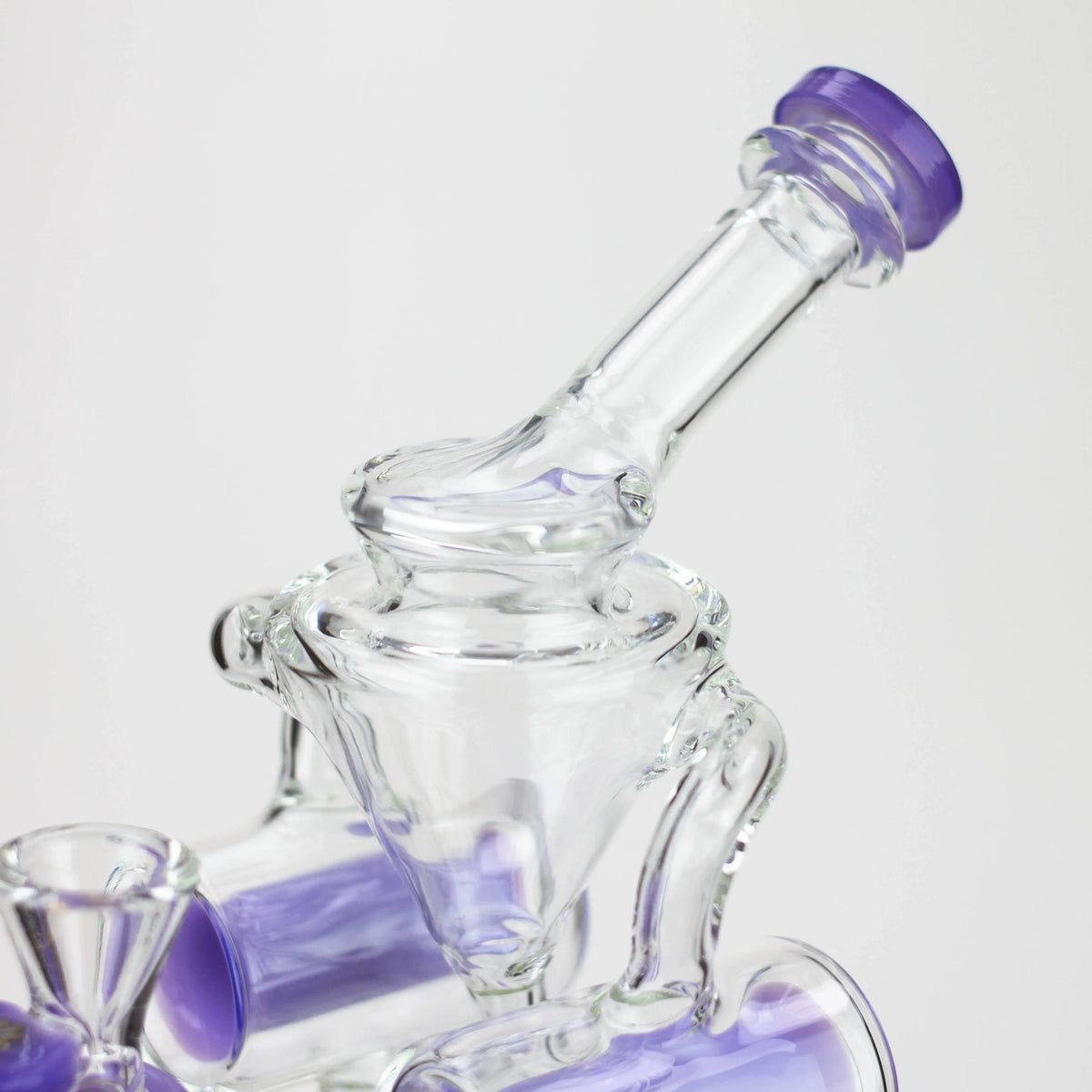 Mouthpiece on the Preemo 8 inch Double Finger Hole Recycler Bong 