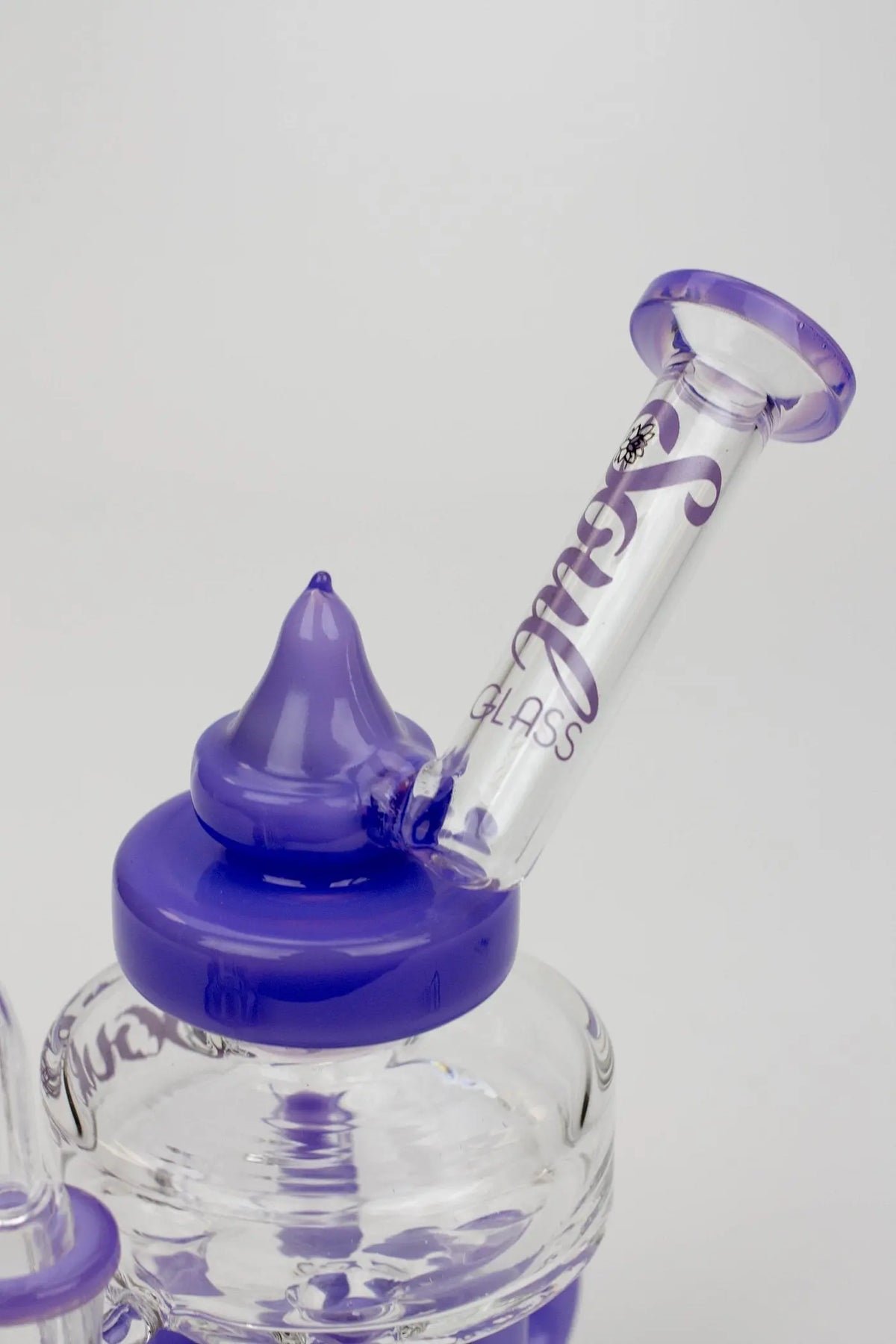 Glass Tube Mouthpiece part of the SOUL Glass 8 inch Cube Chamber Recycler Dab Rig Hybrid