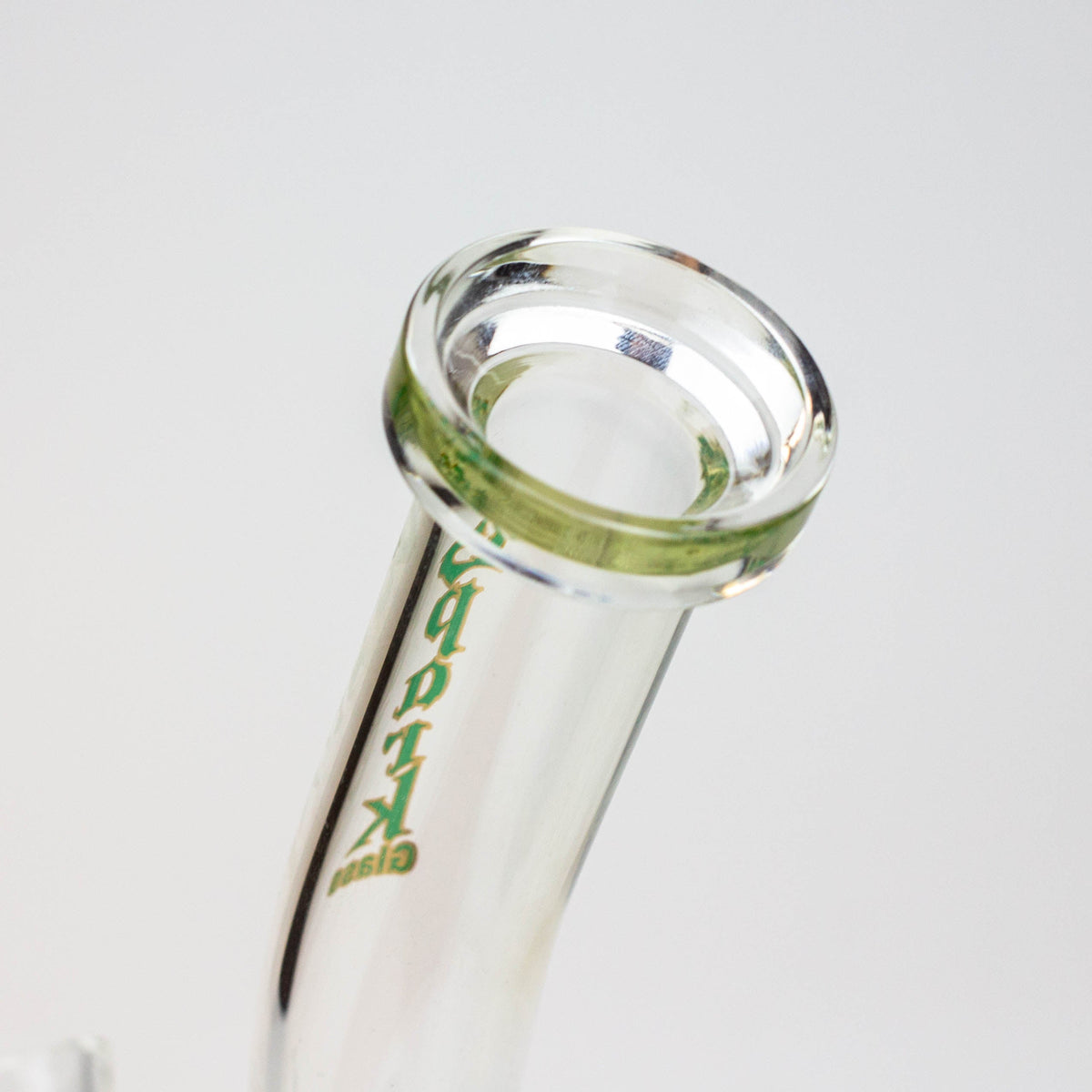 Mouthpiece of the 10 Inch Thick Beaker Bong from SPARK Glass