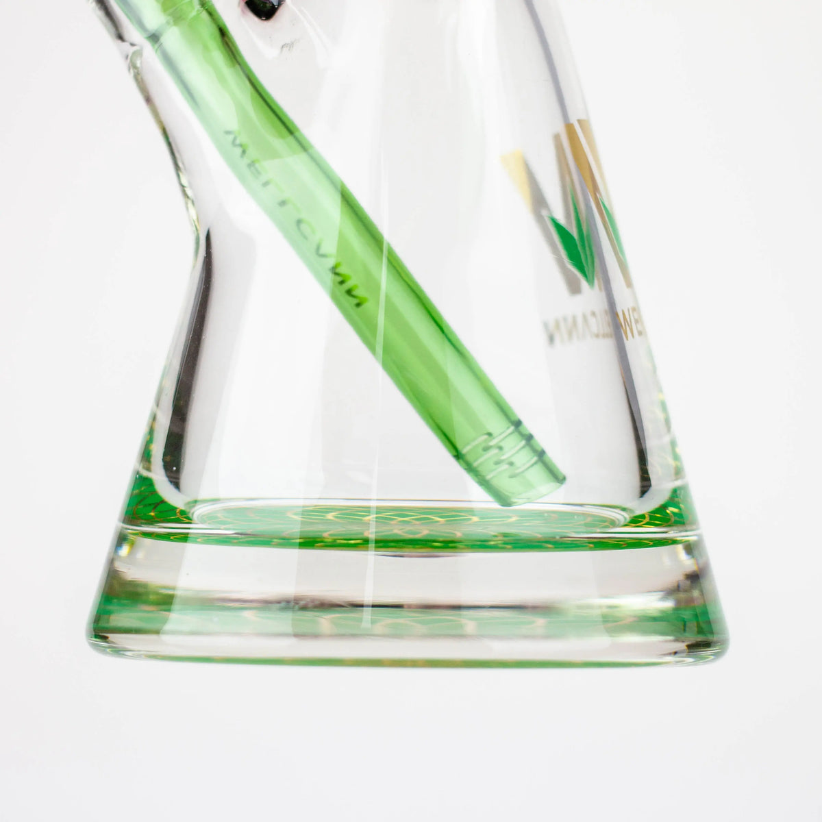 Base of the WellCann 16 Inch Colored Beaker Bong 