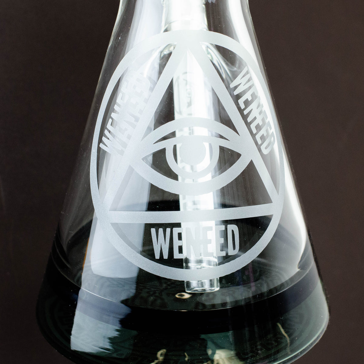 Glass Base Design on the WENEED 18-inch Clear Crucifix Beaker Bong 