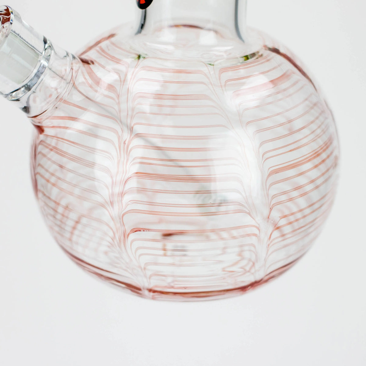 Rounded Glass Base of the 20 Inch Kink Zong Beaker Bong from XTREME