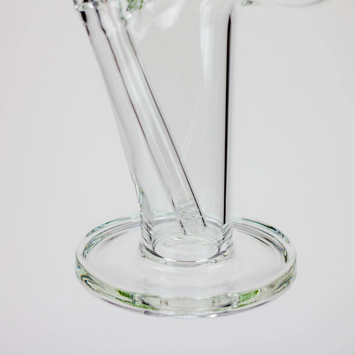 Glass Base of the 20 Inch Kink Zong Straight Tube Bong from XTREME Glass